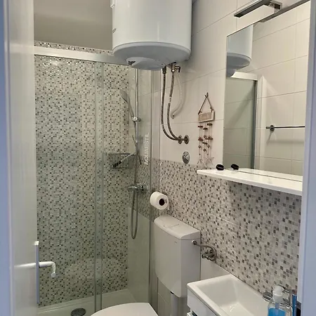 Maris Apartment