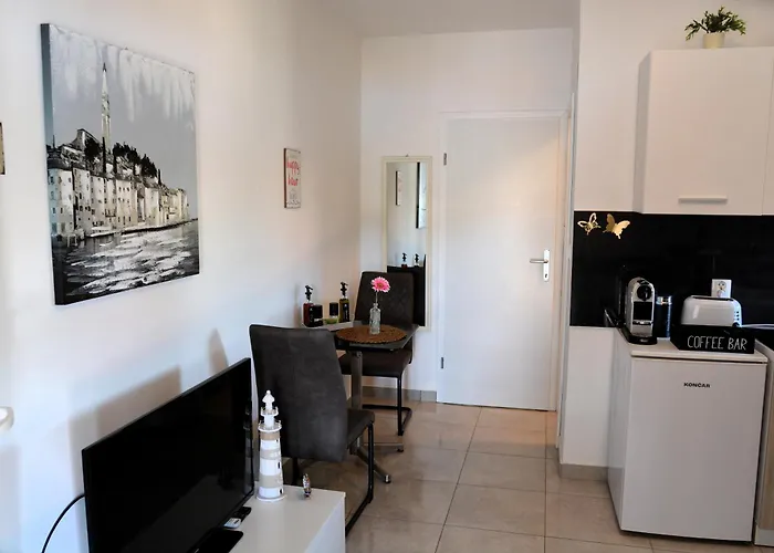 Maris * Rogoznica (Sibenik-Knin)